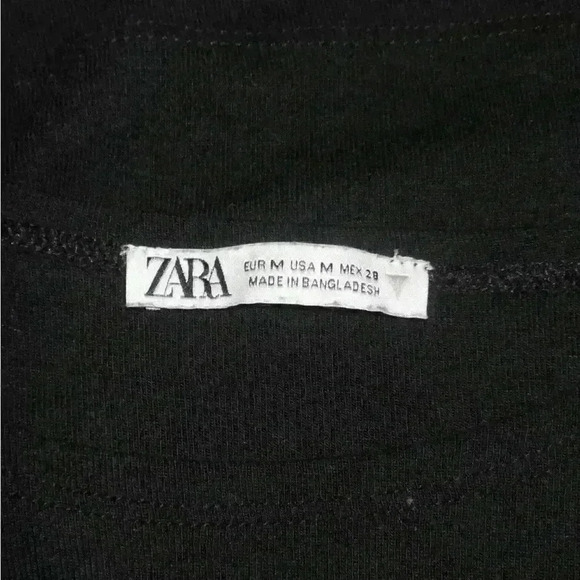 Zara black cropped t-shirt - M - Picture 2 of 2